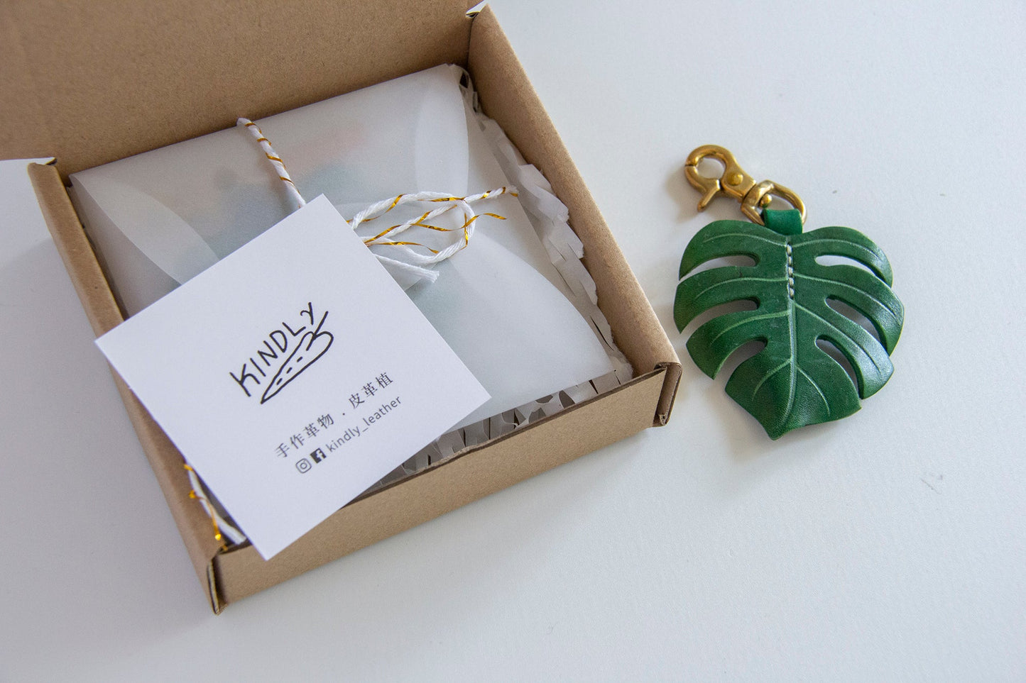 Calathea Orbifolia Leather Bag Charm