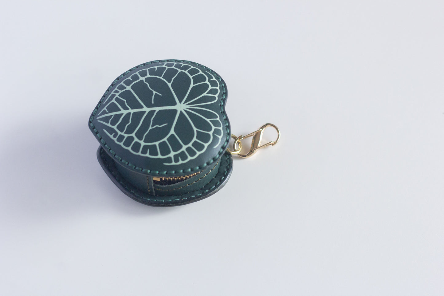 Anthurium Clarinervium Leather Coin Pouch Charm with Zip Closure