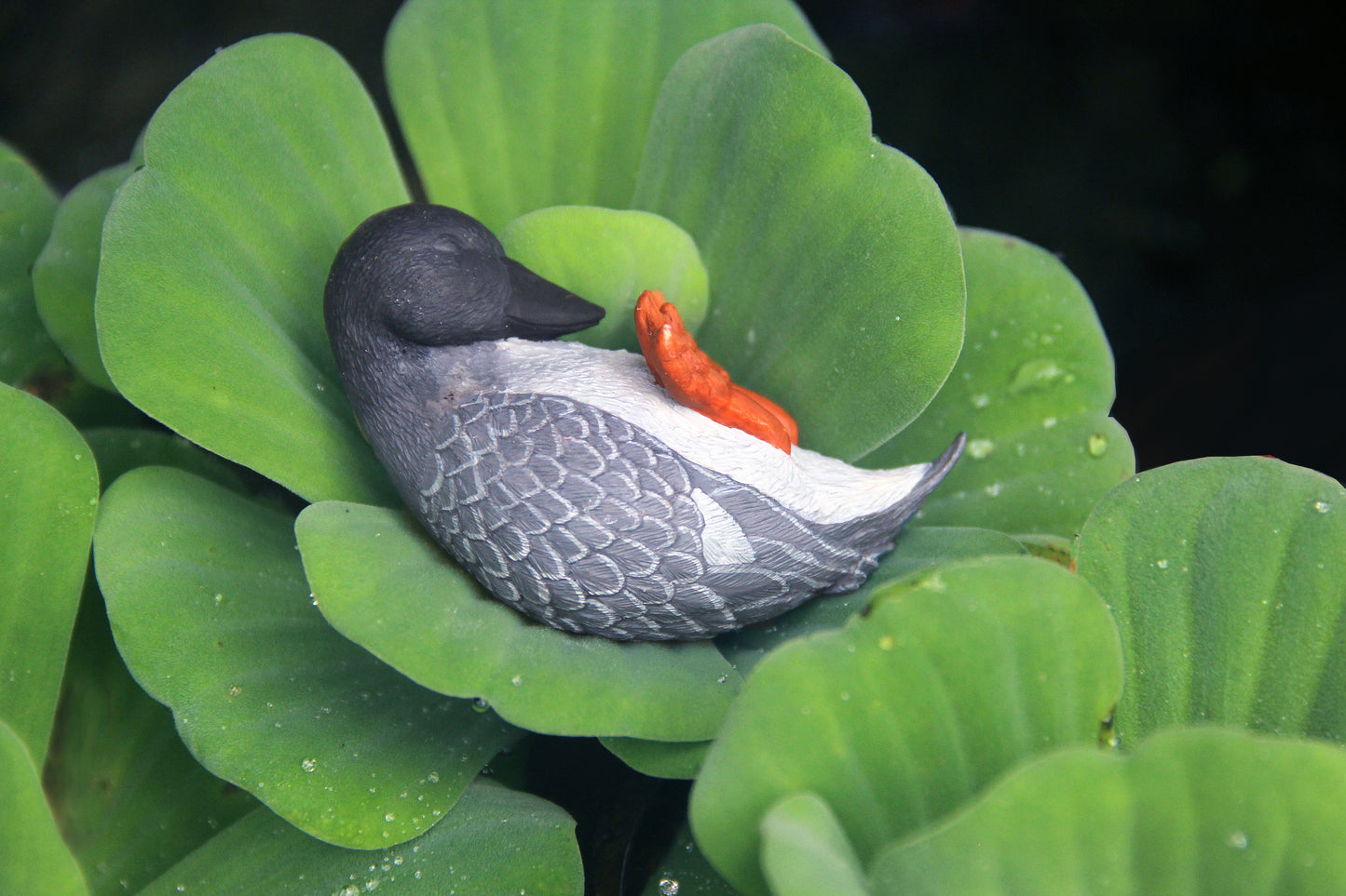 Wobbly Duck Figurine - Gray