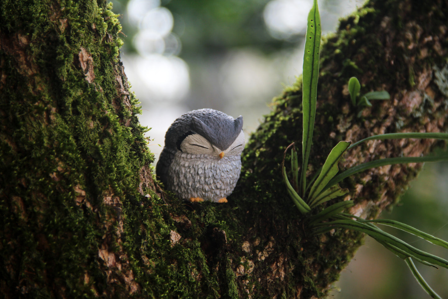 Owl Figurine - Gray